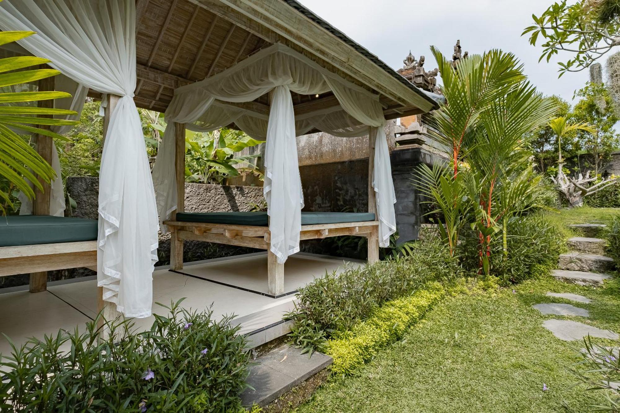 Gynandha Ubud Cottage Exterior foto